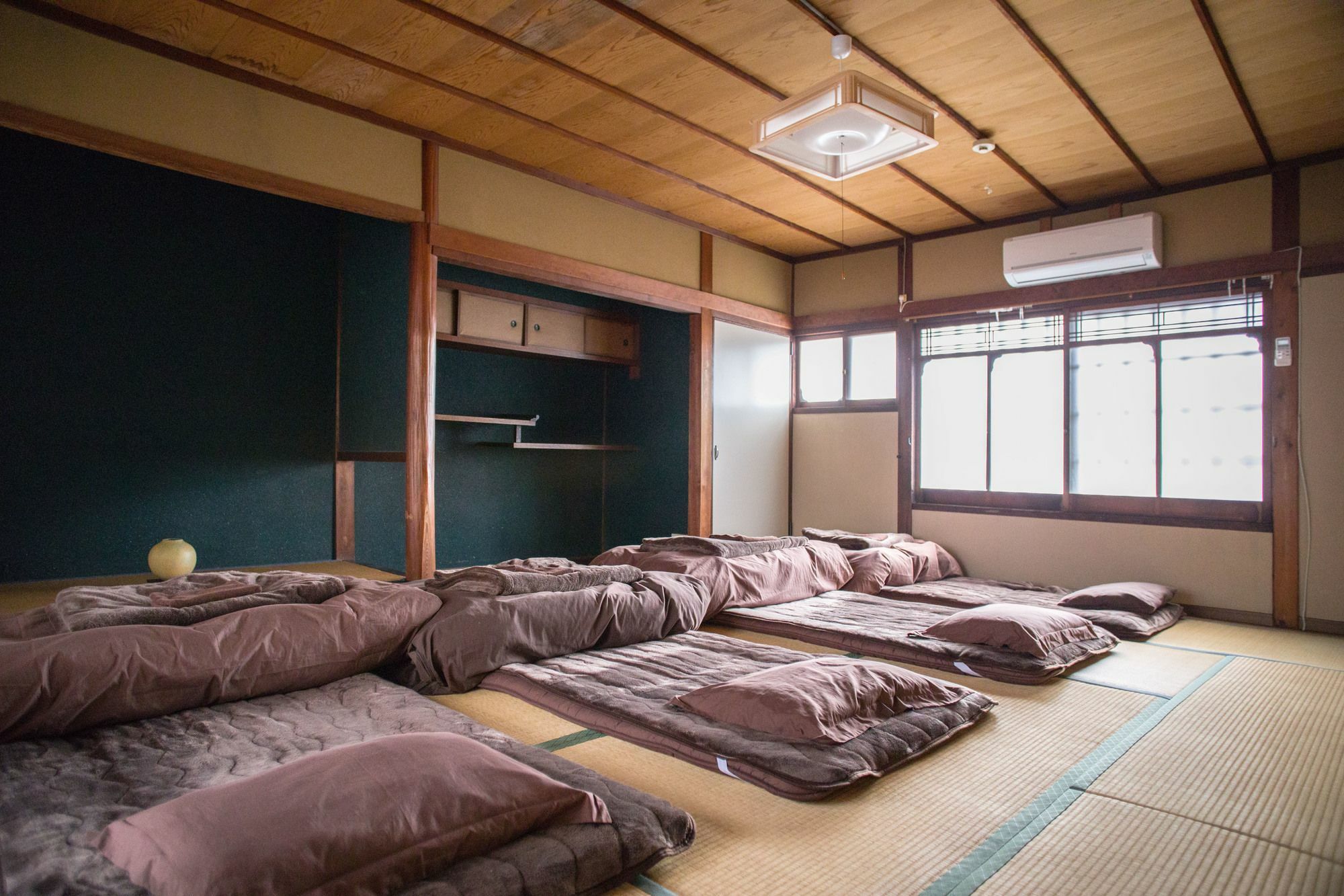 And Smiles Hostel Nara Dış mekan fotoğraf